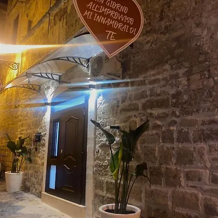 Il Sottano Del Cuore Bari Exterior photo